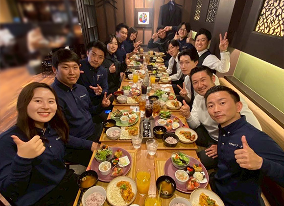 食事会